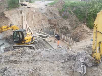 Na razie dziura w ziemi – do września stanie nowy most w Warzycach