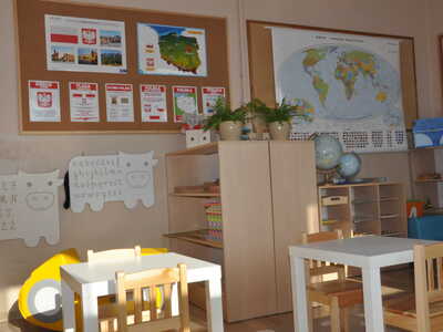 Pasowanie przedszkolaków w Szkole Podstawowej w Opaciu. Placówka zyskała nowo wyposażoną klasę