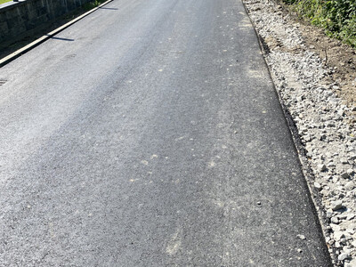 Końcowy etap prac remontu drogi w Trzcinicy